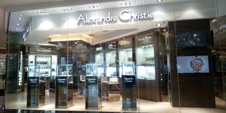 Alexandre Christie